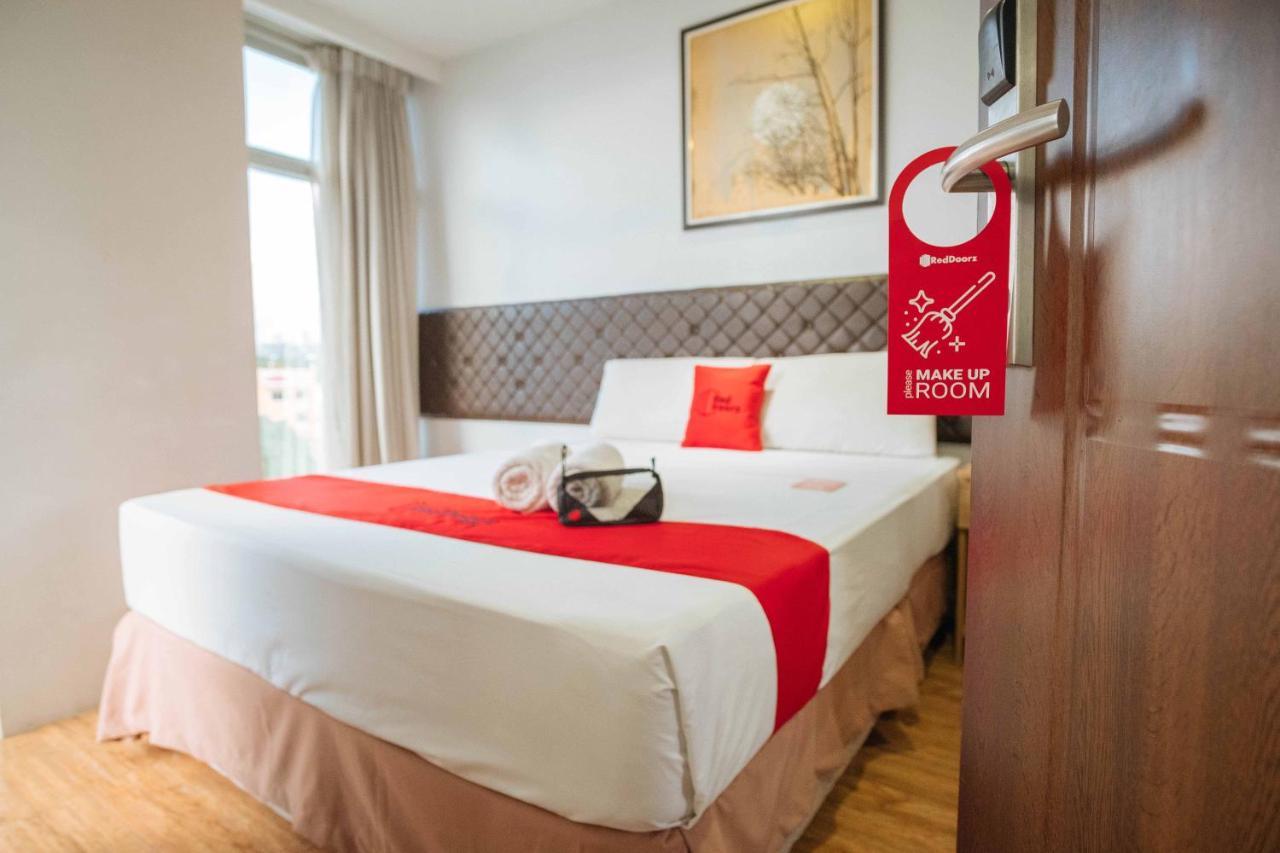Reddoorz Plus Near Cebu Capitol Dış mekan fotoğraf