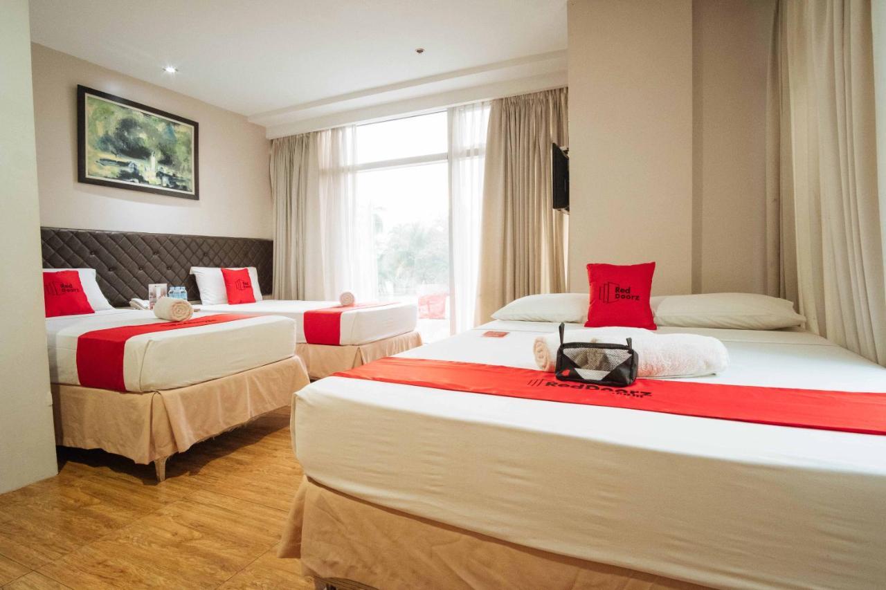 Reddoorz Plus Near Cebu Capitol Dış mekan fotoğraf