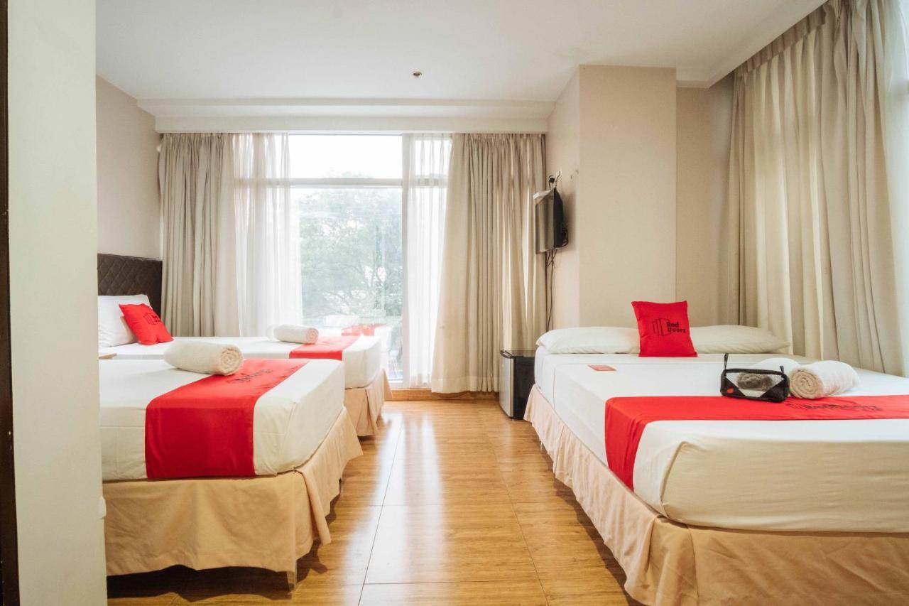 Reddoorz Plus Near Cebu Capitol Dış mekan fotoğraf
